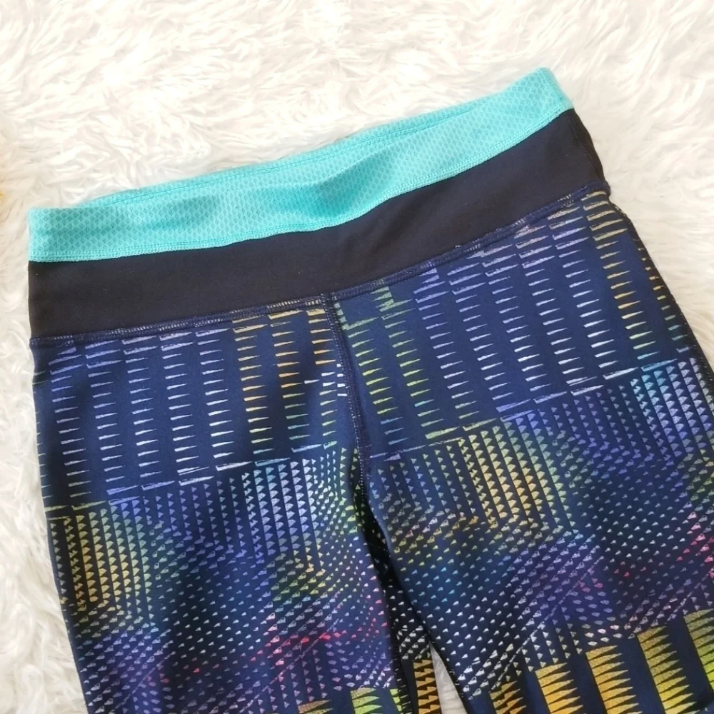Patagonia Girls Centered Crop Tights Leggings Outdoors Large 12